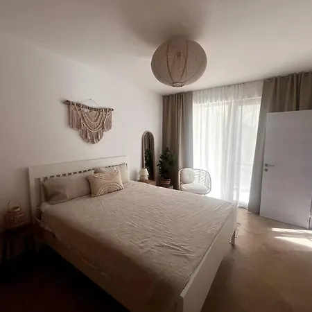 Panorama Bay-serenity Haven Apartment *